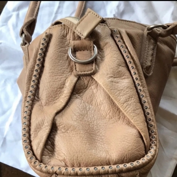 LIEBESKIND BEIGE GENUINE LEATHER SATCHEL - Picture 2 of 6